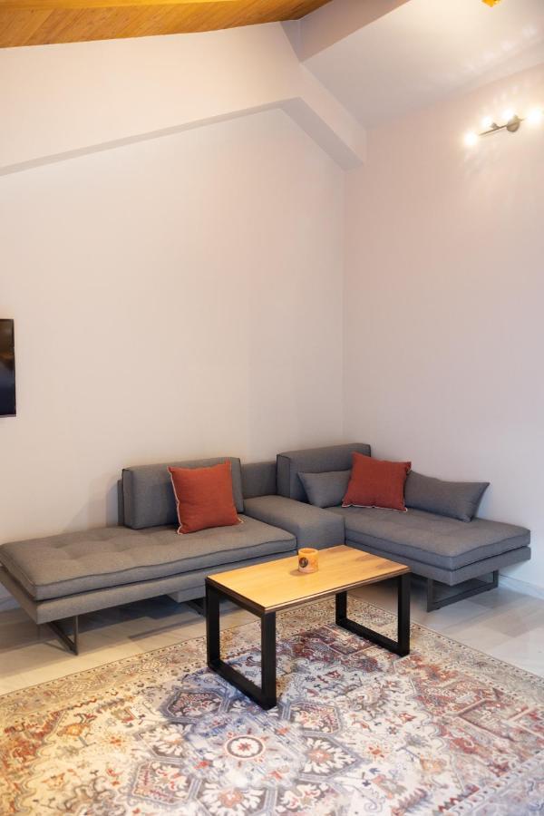 Casale Aparthotel Patras